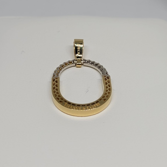 18K Two-Tone Japan Gold Oval Pendant - Picture 10 of 13